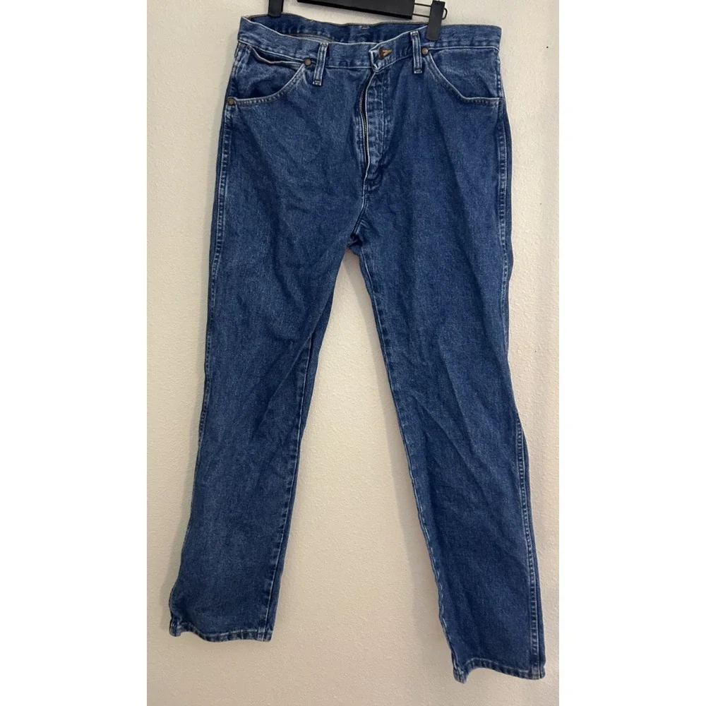 Men's Wrangler Jeans pants Size 34x32 Blue Denim Western Workwear Country